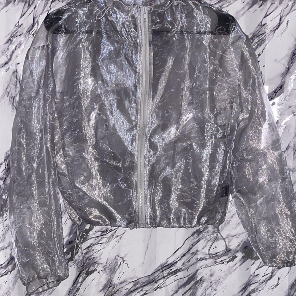 FOREVER 21 MESH REFLECTING SILVER CROP HOODIE